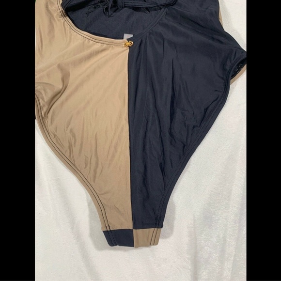 NEW‎ $134 PILYQ Farrah One-Piece Swimsuit in Cadillac Black [SZ Medium ] - Picture 7 of 8